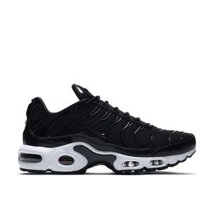 NIKE AIR MAX PLUS SE W BLACK